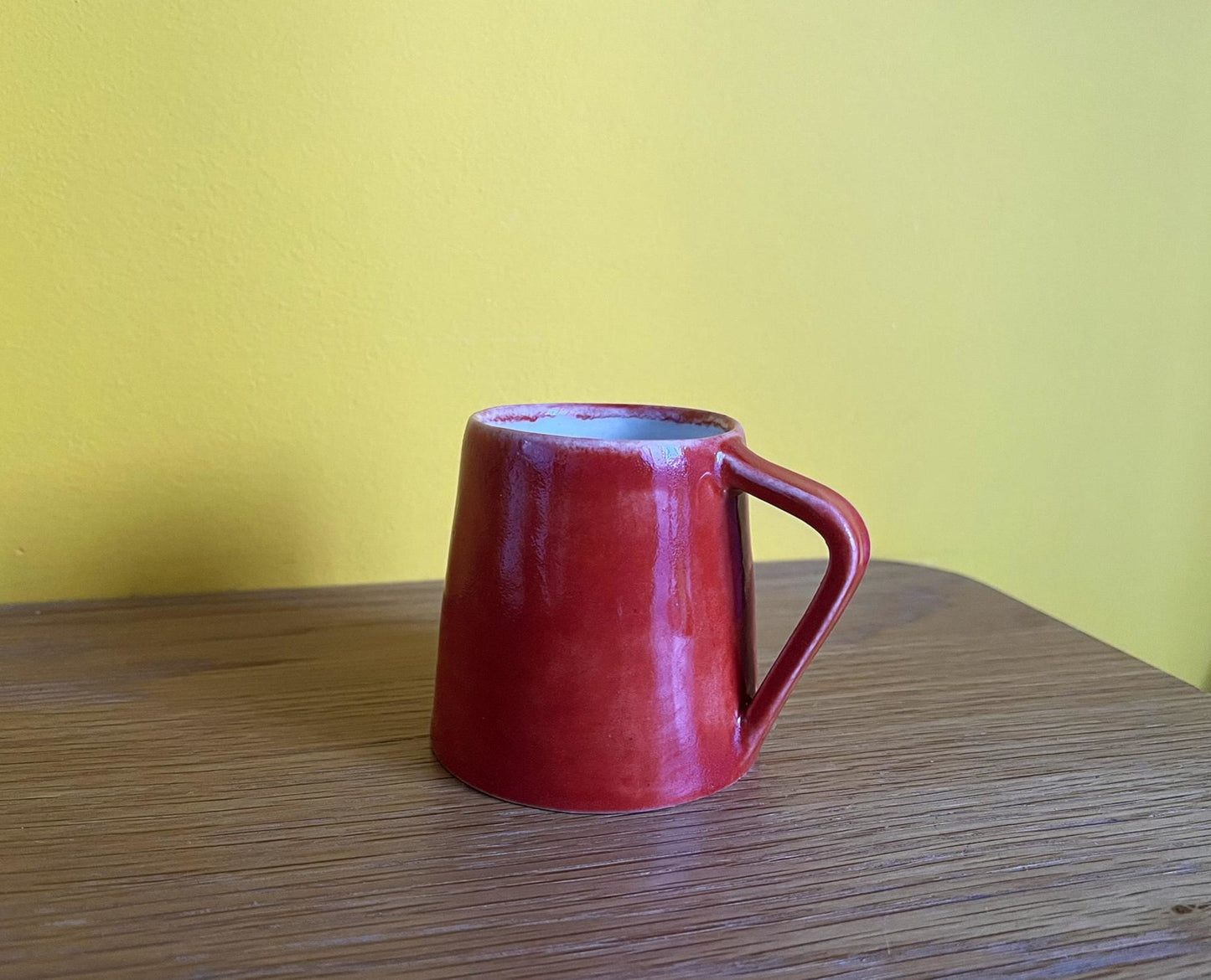 Tazas hechas a mano, rojo intenso