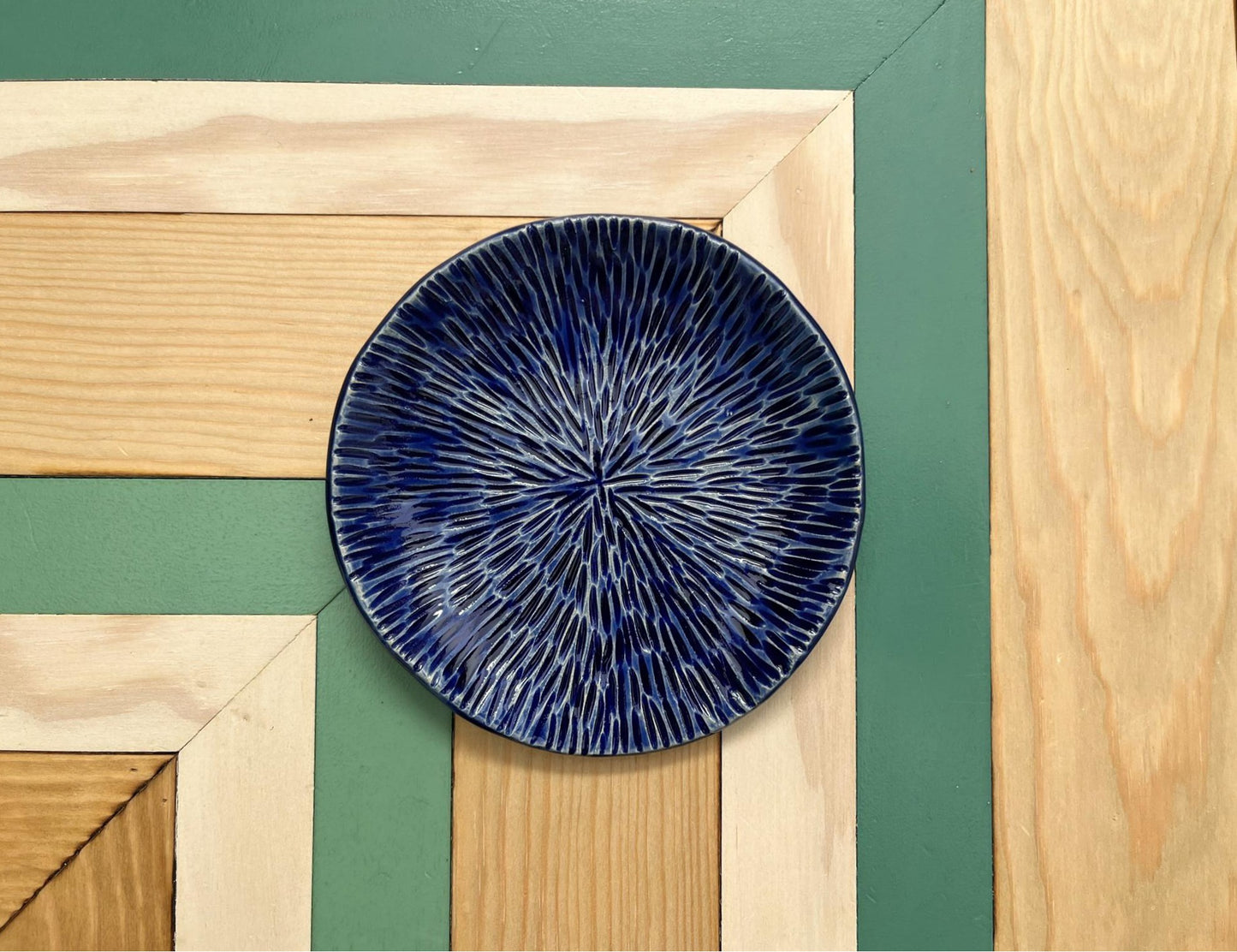 Reposa cuchara Marino Profundo — textura artesanal