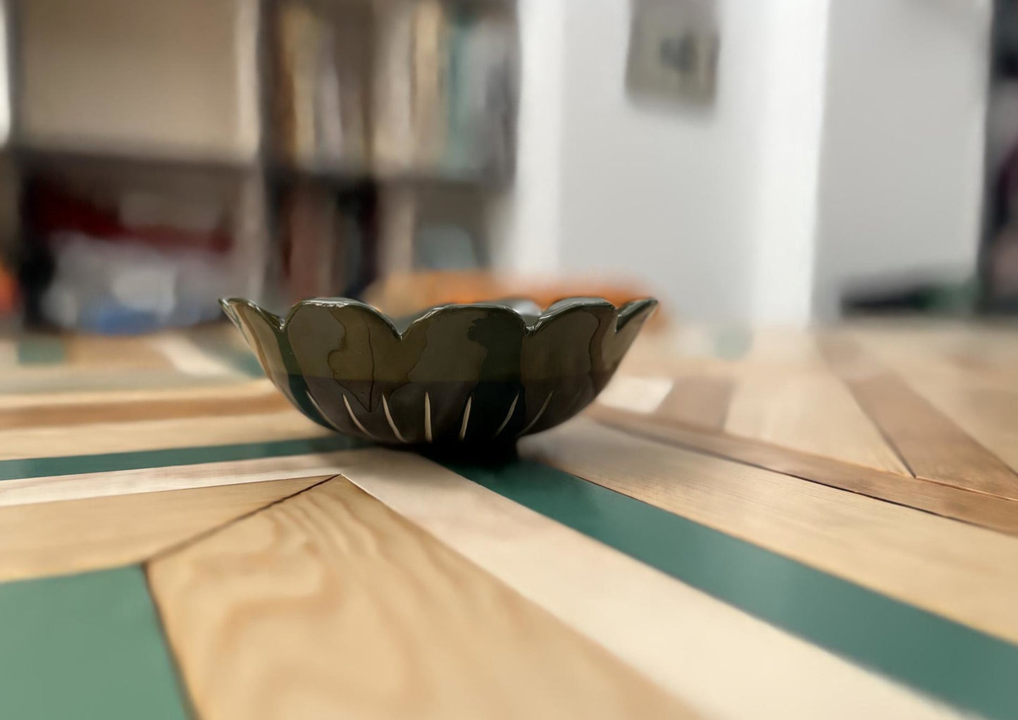 Cuenco Pétalo Esgrafiado